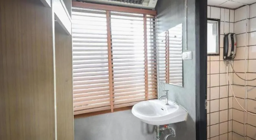 B2 Lanna Boutique & Budget Hotel