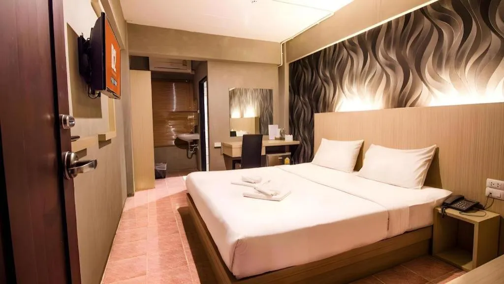 Bed in B2 Lanna Boutique & Budget Hotel