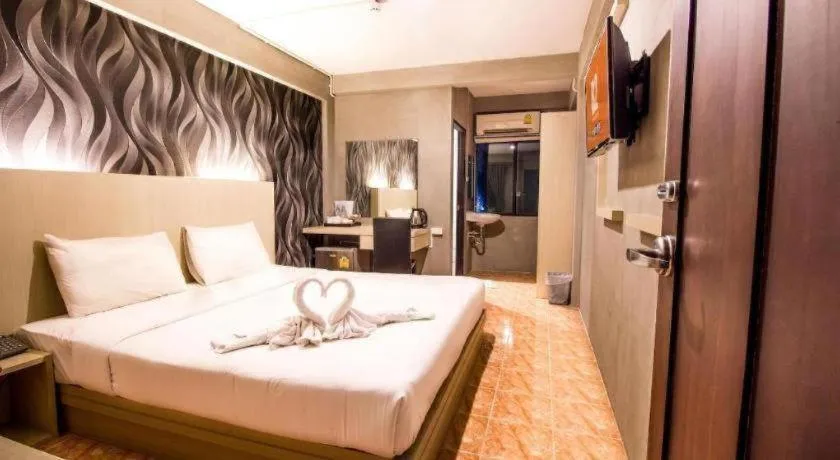 Bed in B2 Lanna Boutique & Budget Hotel