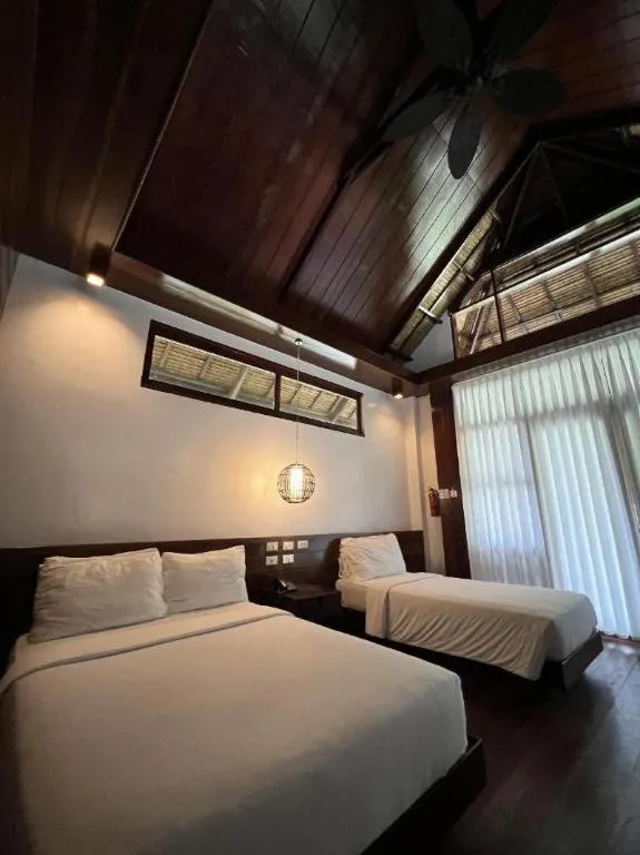 Bed in Isla Cabana Resort