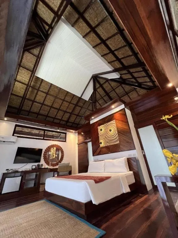 Bed in Isla Cabana Resort