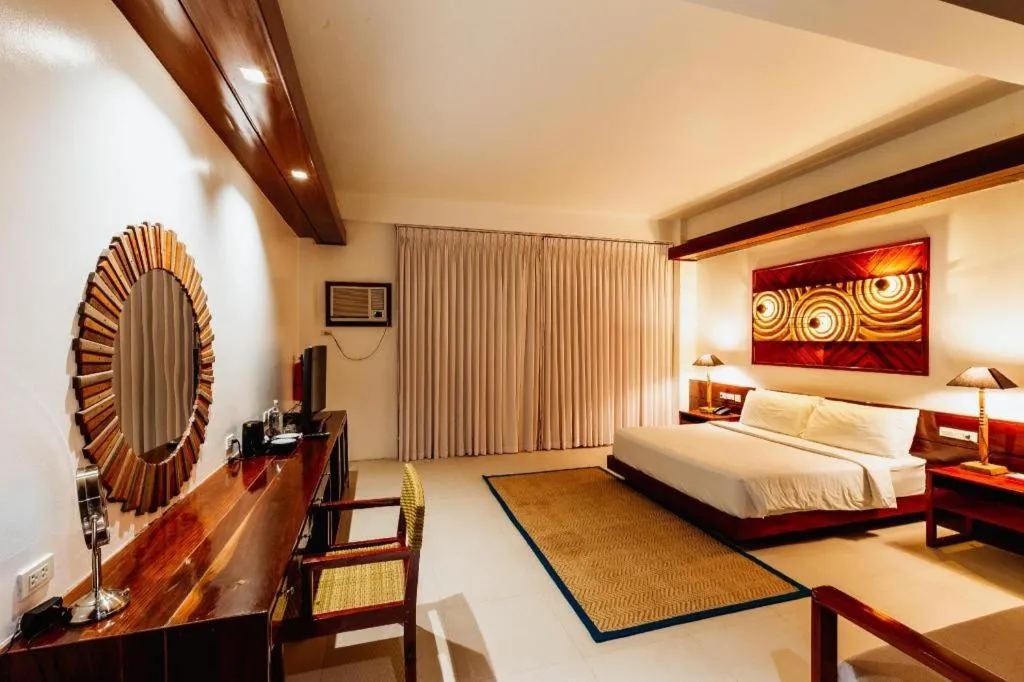 Bed in Isla Cabana Resort