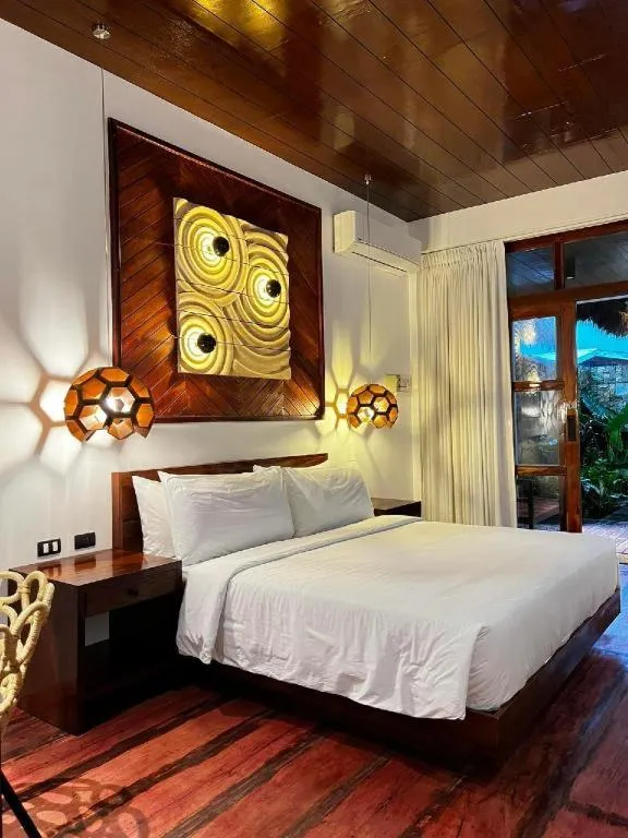 Bed in Isla Cabana Resort