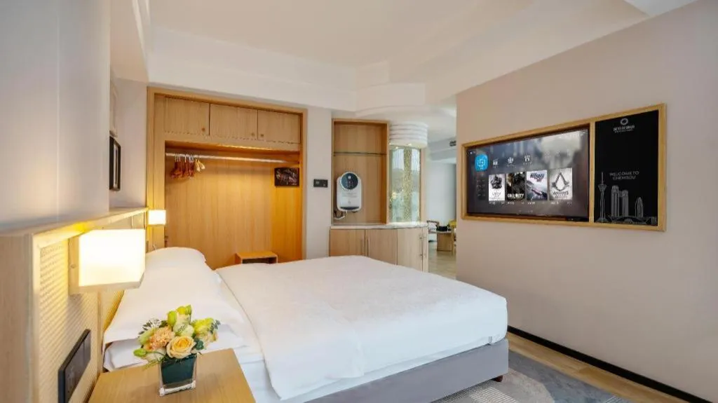 Bed in Gem Flower Jinyu Sunshine Hotel