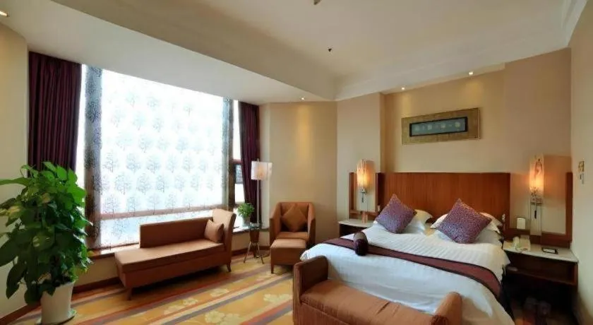 Bed in Gem Flower Jinyu Sunshine Hotel