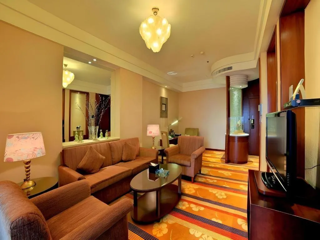 Gem Flower Jinyu Sunshine Hotel