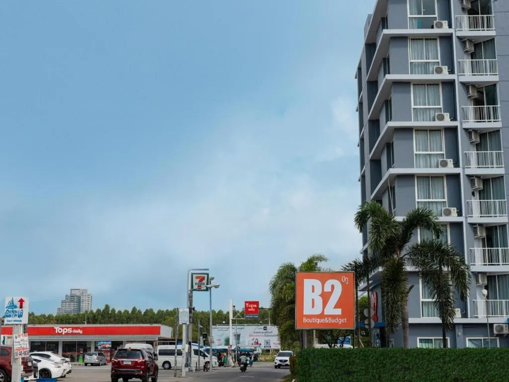 B2 Jomtien Pattaya Boutique & Budget Hotel