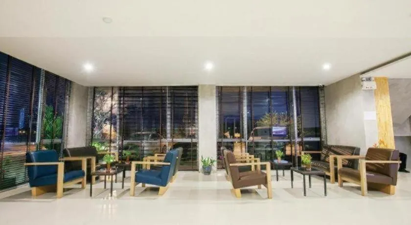 B2 Jomtien Pattaya Boutique & Budget Hotel