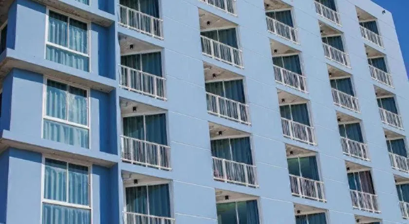 B2 Jomtien Pattaya Boutique & Budget Hotel