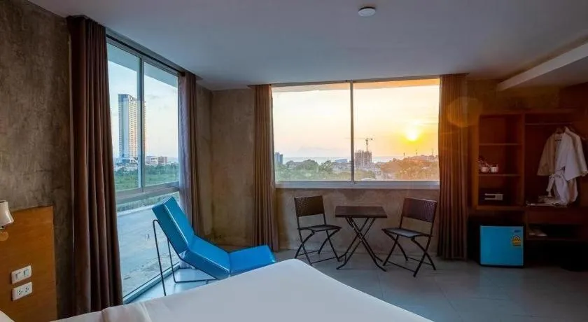 Bed in B2 Jomtien Pattaya Boutique & Budget Hotel