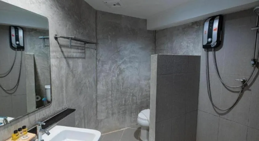 B2 Jomtien Pattaya Boutique & Budget Hotel