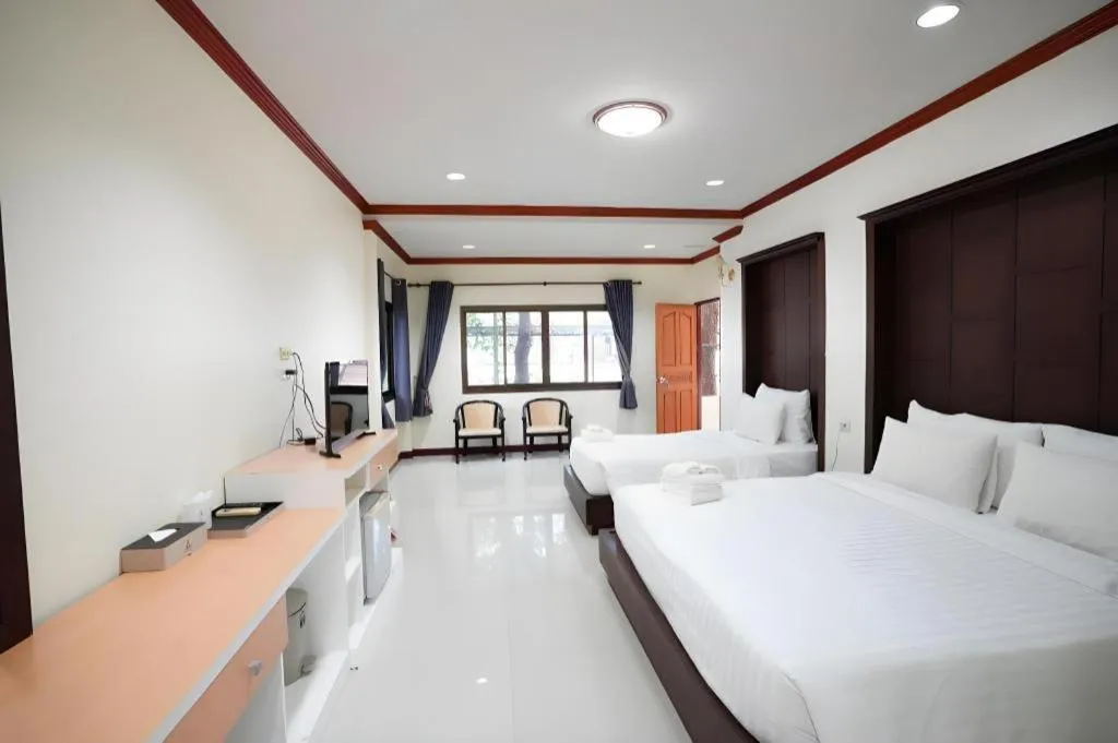 Bed in Siam River Resort