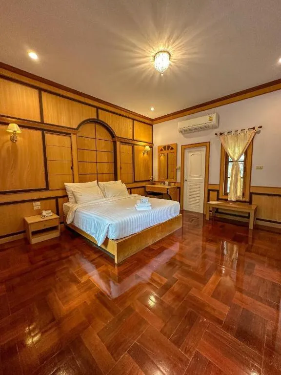 Bed in Siam River Resort