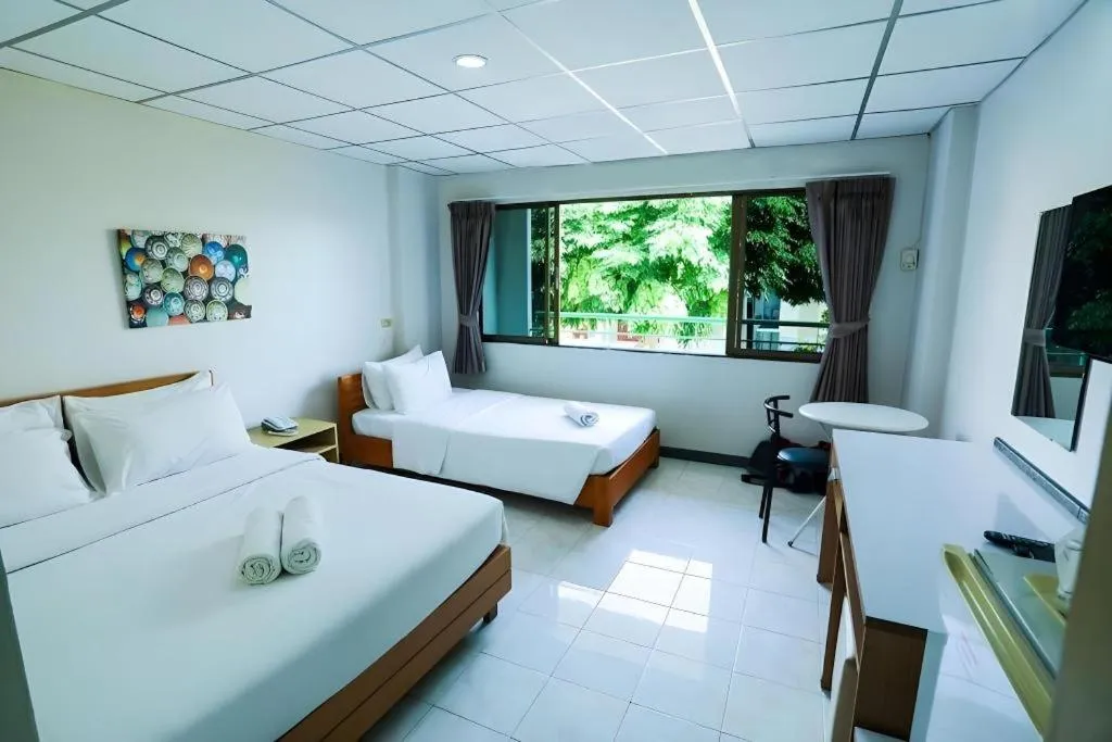 Bed in Central Place Hotel