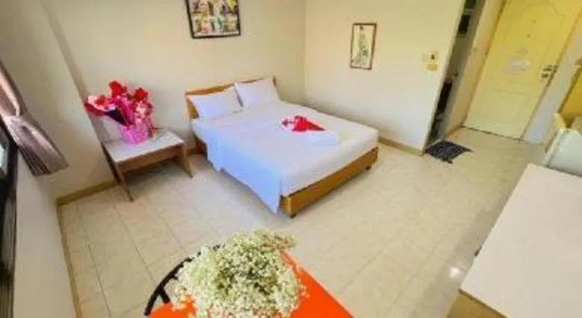 Bed in Central Place Hotel