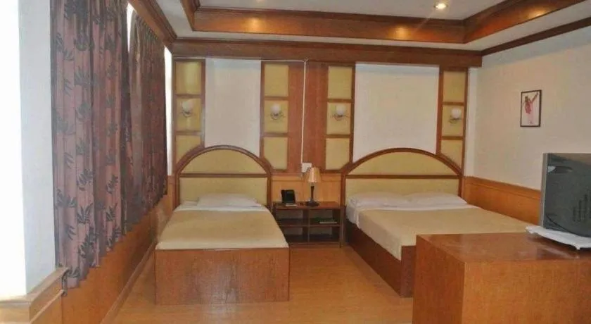 Bed in Supak Hotel
