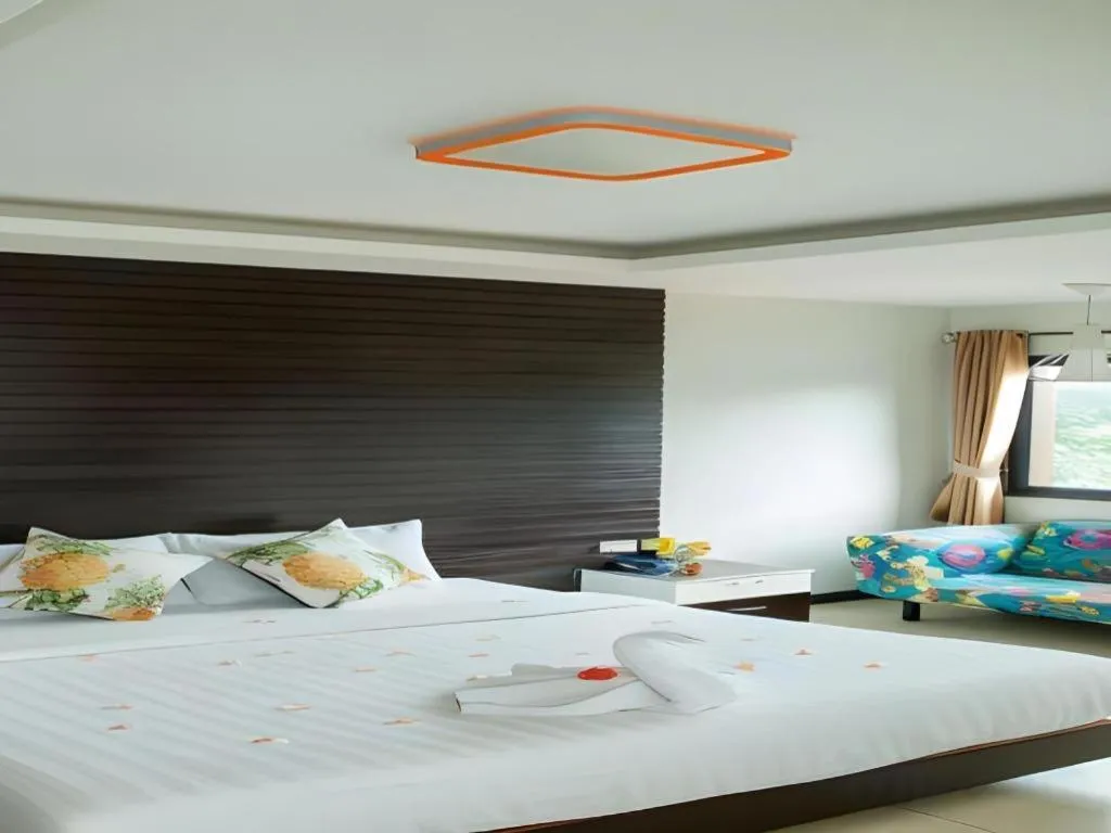 Bed in Huay Kaew Palace 2