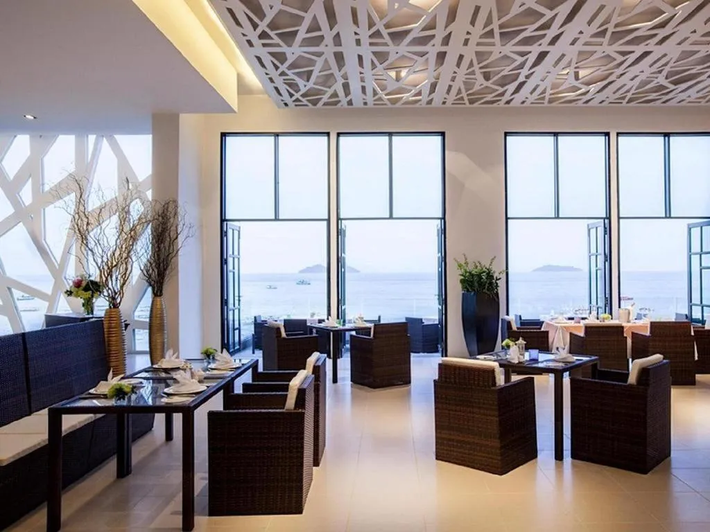 Villa 360 Resort and Spa