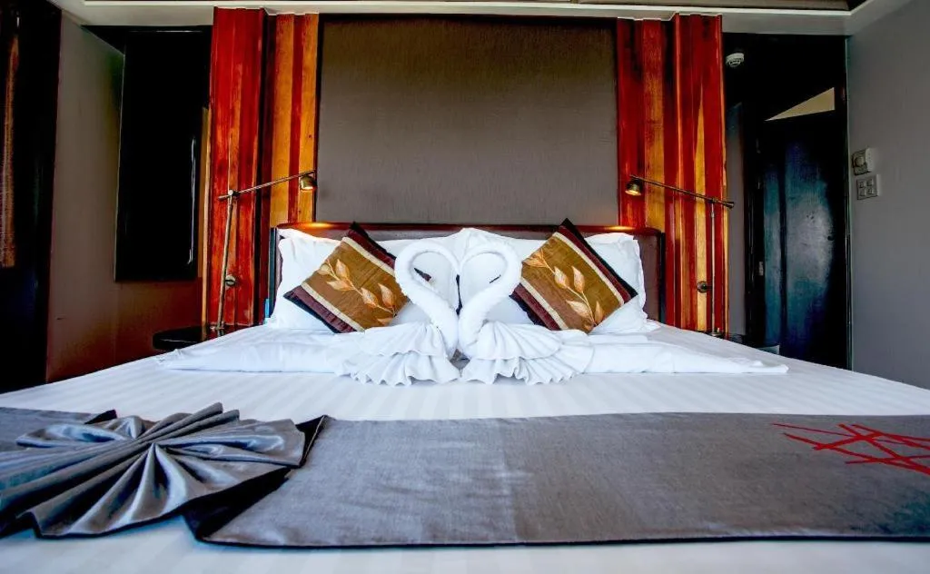 Bed in Villa 360 Resort and Spa