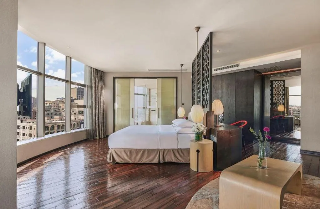 Bed in DongGuan JOYC Hotel 