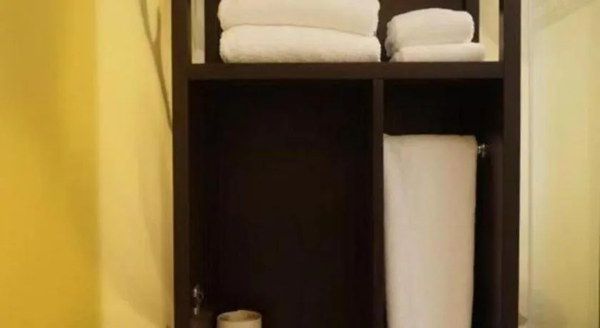 Bed in DongGuan JOYC Hotel 