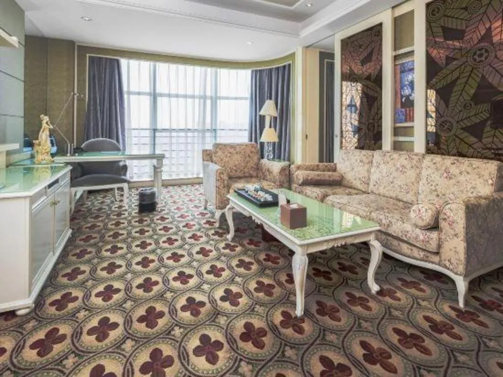 Eurasia International Hotel