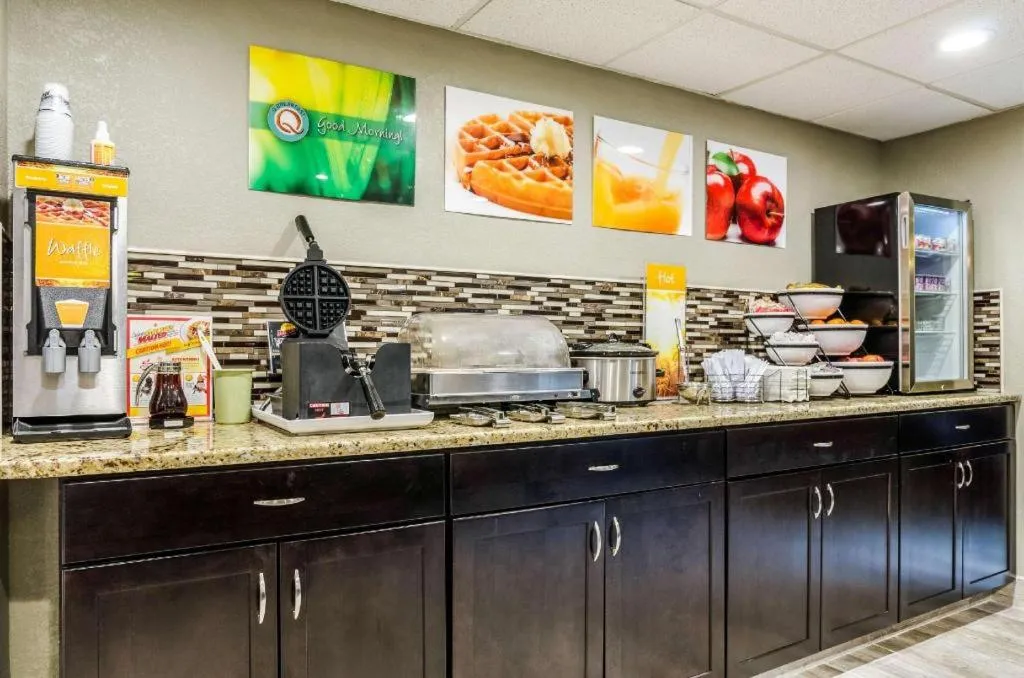 Quality Inn & Suites