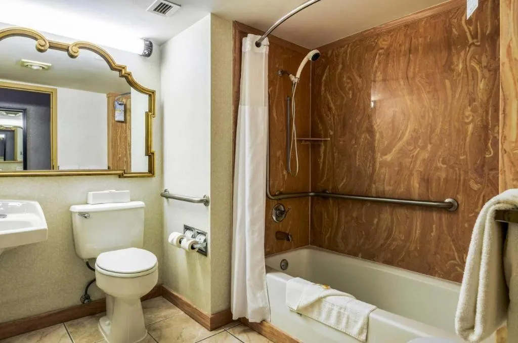 Quality Inn & Suites