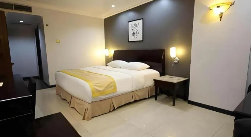 Bed in Hotel Banjarmasin International