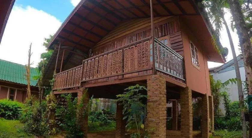 Chiangsan Goldenland Resort