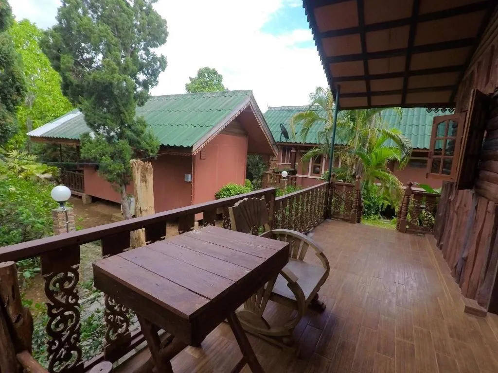 Chiangsan Goldenland Resort