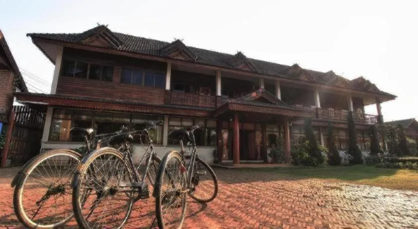 Chiangsan Goldenland Resort