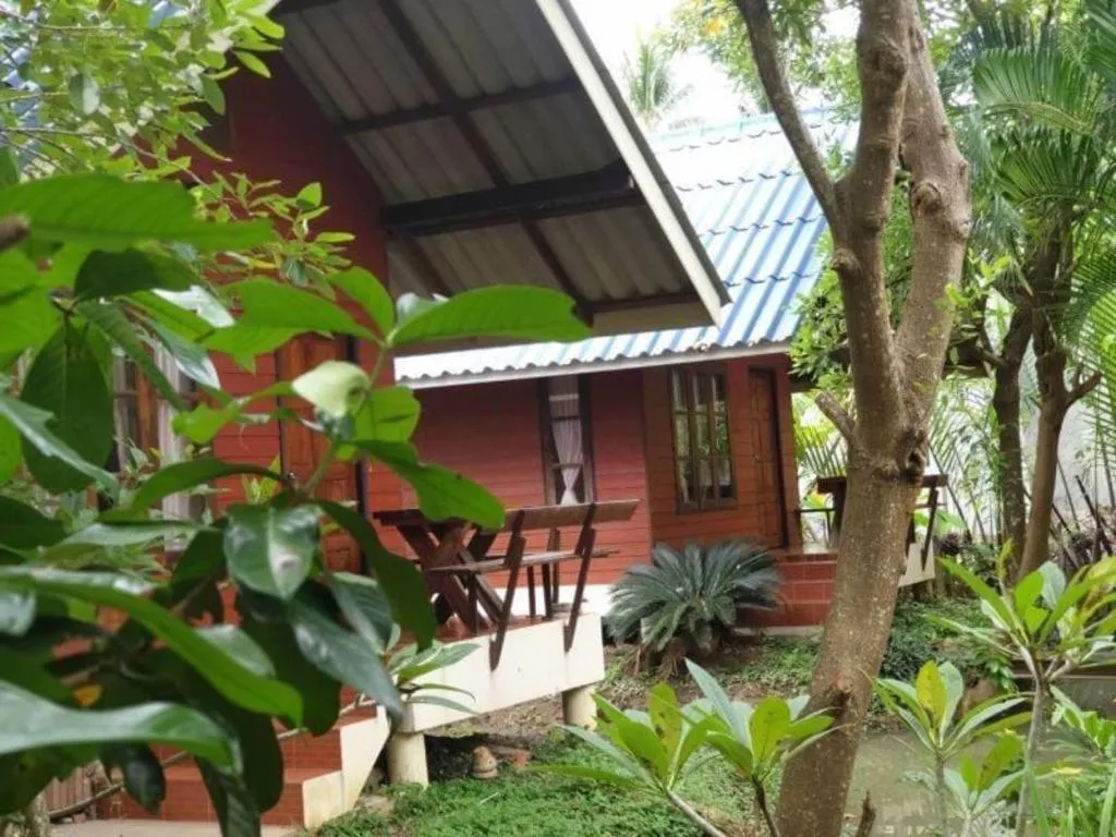 Baan Suan Phidchamika