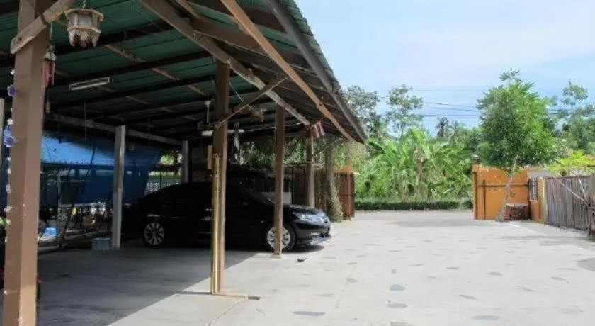 Baan Suan Phidchamika