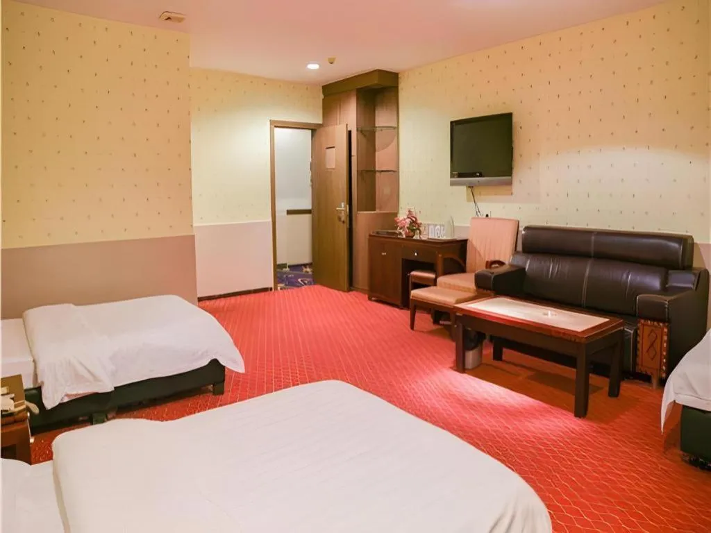 Bed in Renhe Good East Hotel