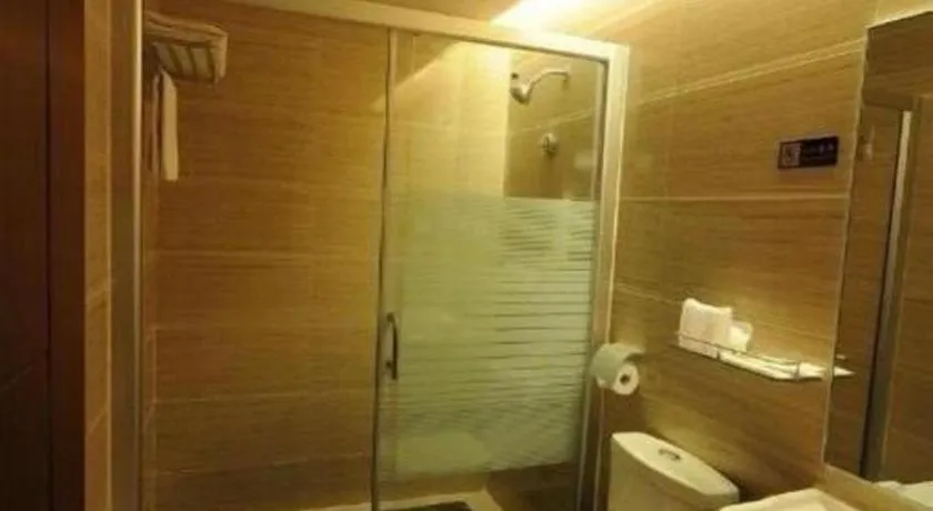 Renhe Good East Hotel