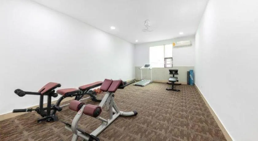 Renhe Good East Hotel