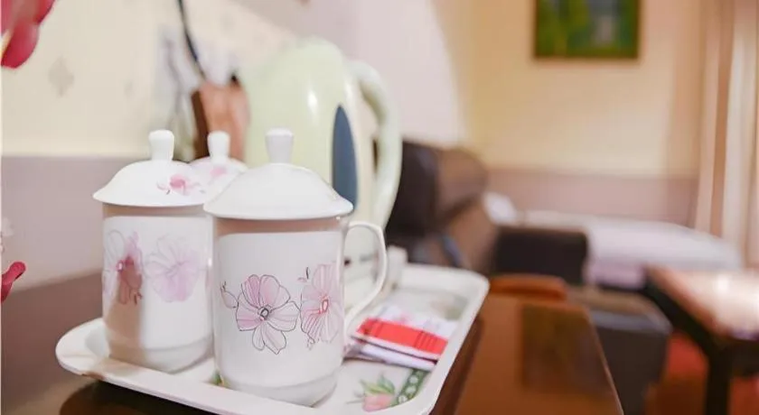 Renhe Good East Hotel