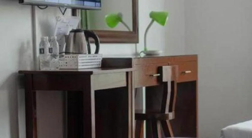 Bed in NYC Manhattan Suites