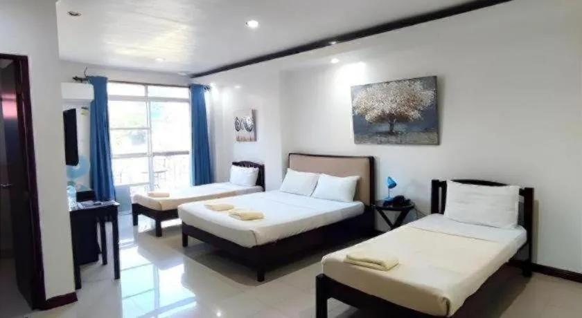 Bed in NYC Manhattan Suites