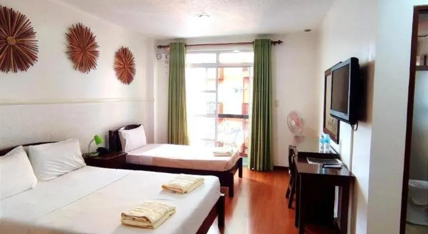 Bed in NYC Manhattan Suites