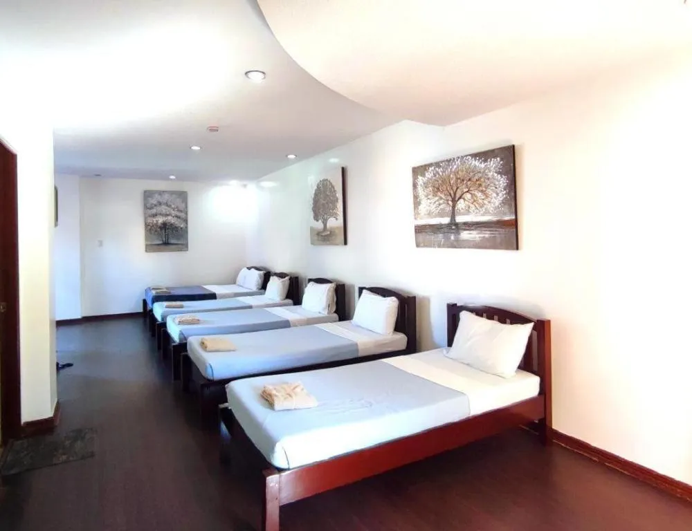 Bed in NYC Manhattan Suites