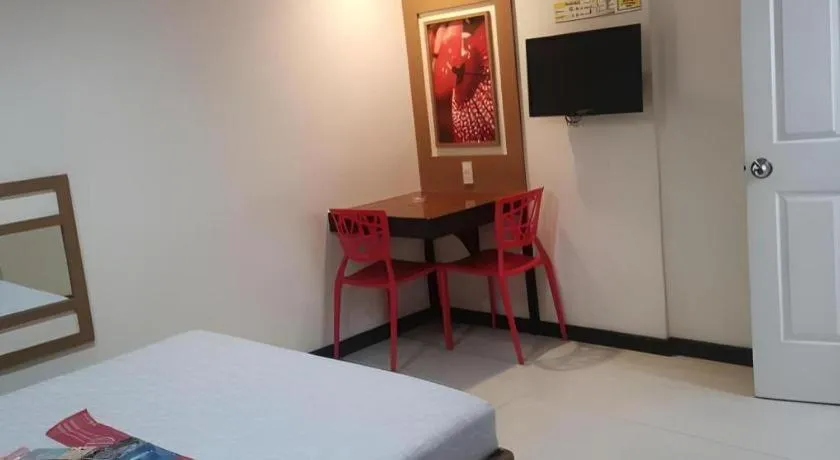 Bed in Hotel Sogo Tarlac