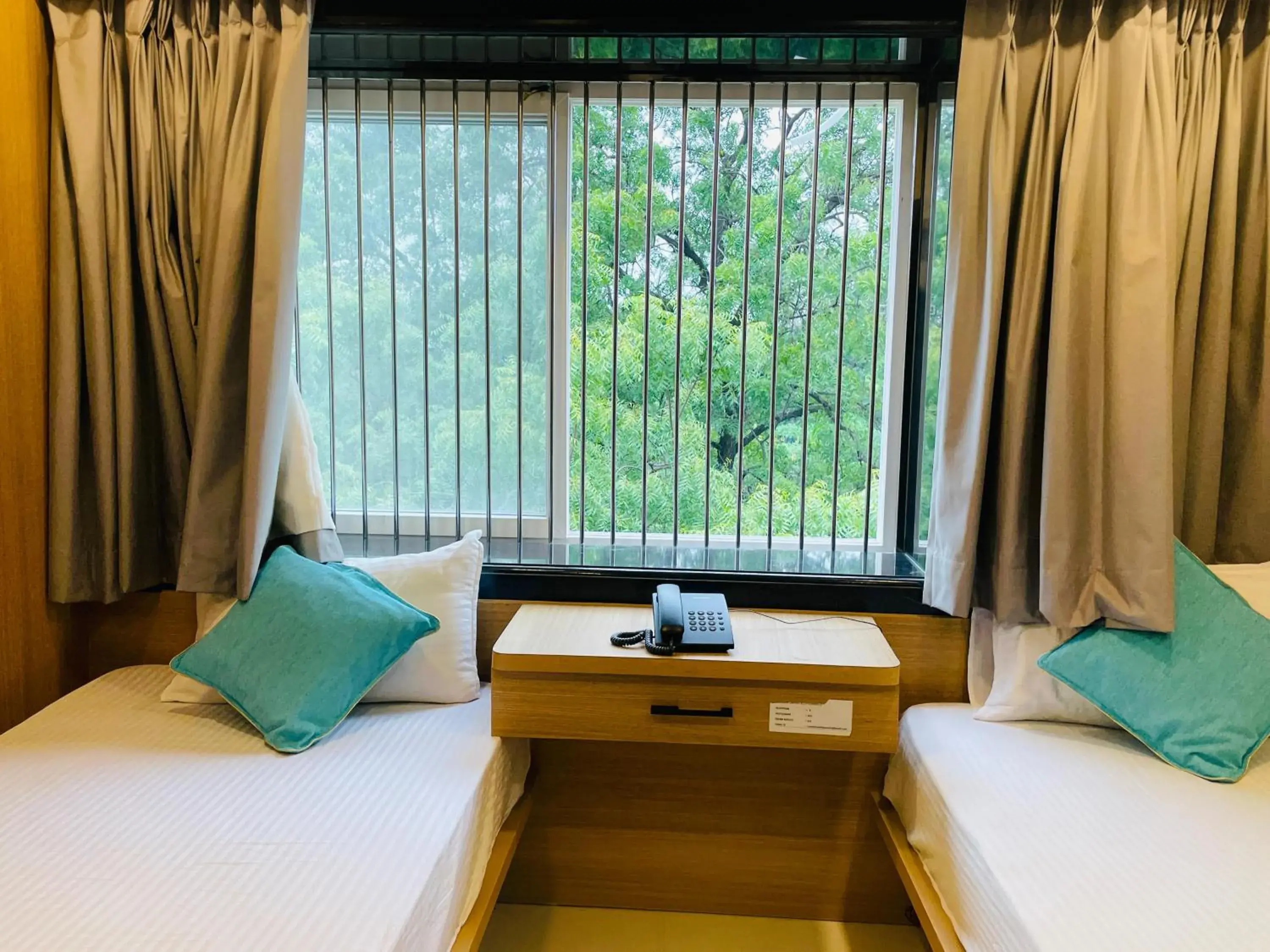 Deluxe Double Room in Hotel Sai Palace Inn Deluxe Double Room in Hotel Sai Palace Inn