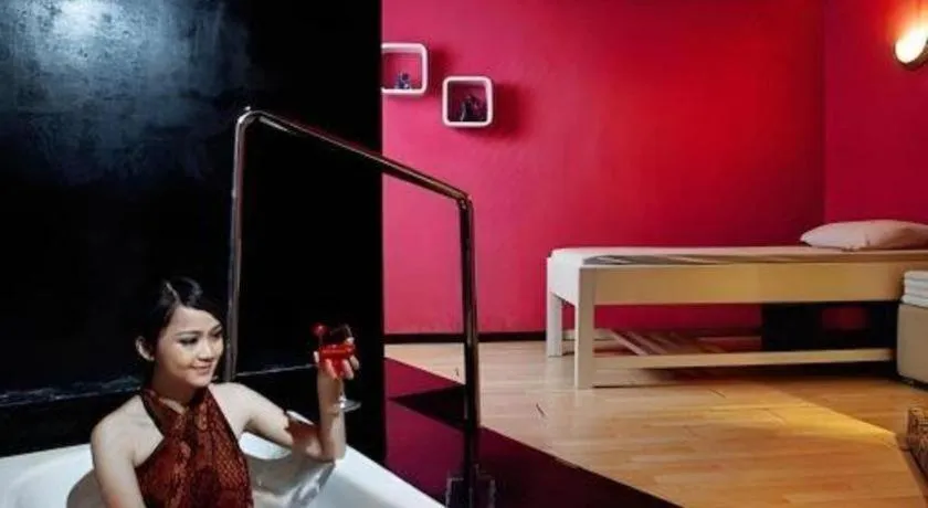 Bed in KLUB BUNGA THEME PARK HOTEL