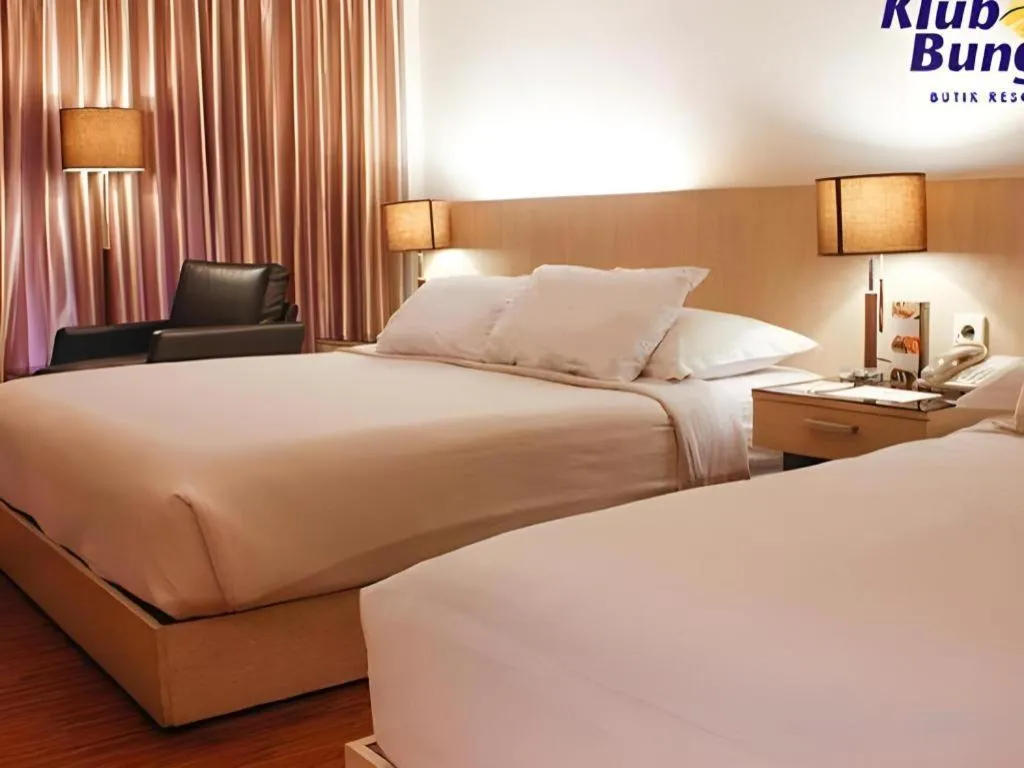 Bed in KLUB BUNGA THEME PARK HOTEL