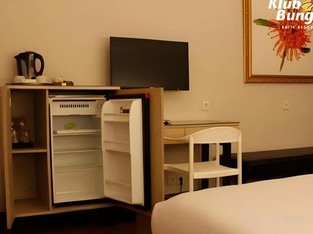 Bed in KLUB BUNGA THEME PARK HOTEL