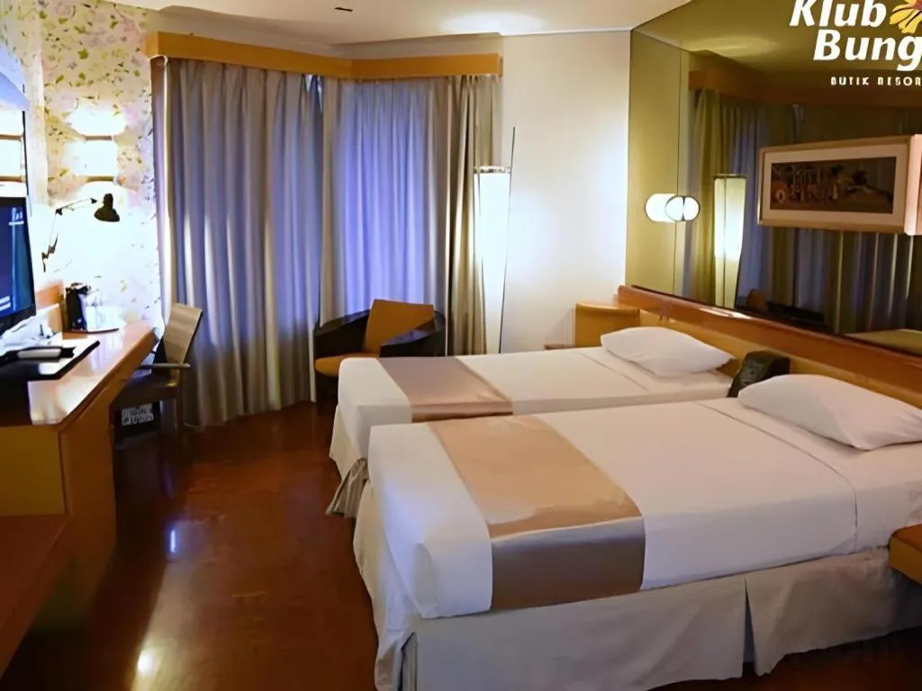 Bed in KLUB BUNGA THEME PARK HOTEL