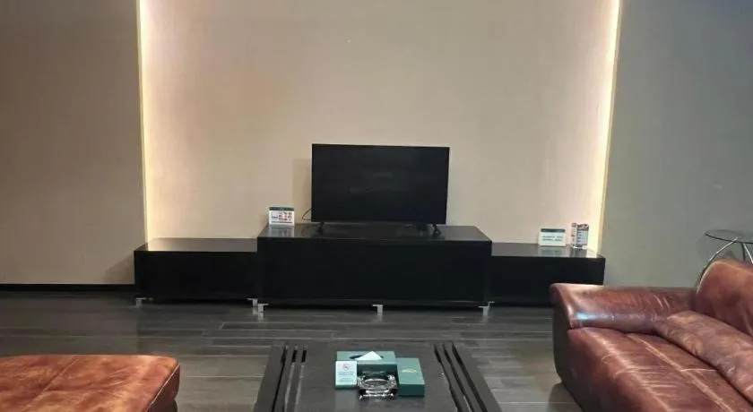 Guangdong Nanmei Osotto Hotel