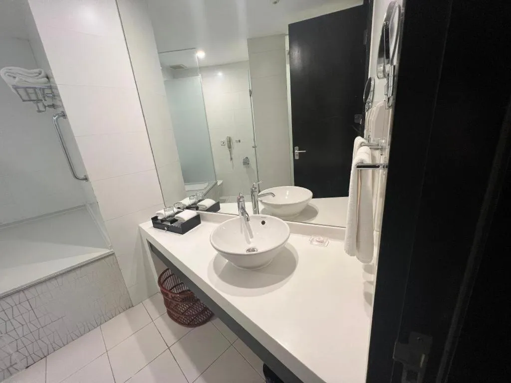 Guangdong Nanmei Osotto Hotel